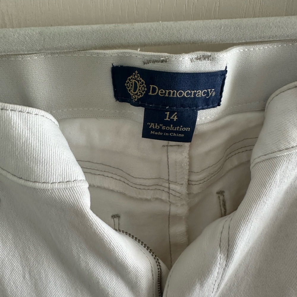 Democracy White “Ab”solute, High Waisted, Wide Leg Jean - Size 14